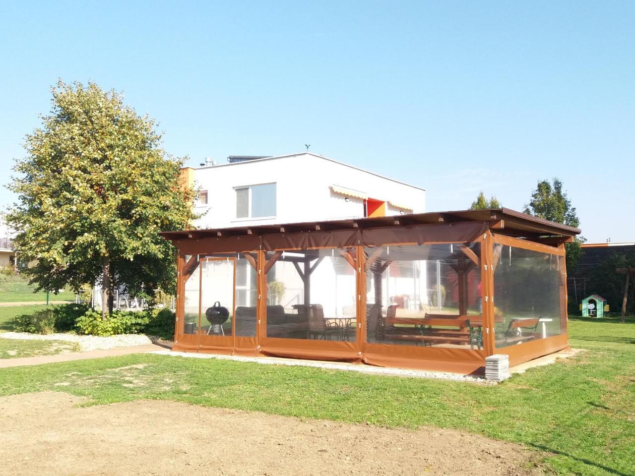 Vila Moravia Pasohlávky Esterno foto